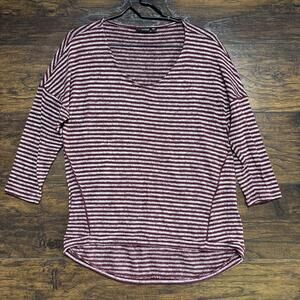 a.n.a Women's Sheer Lightweight Sweater - Maroon Striped - Size Medium